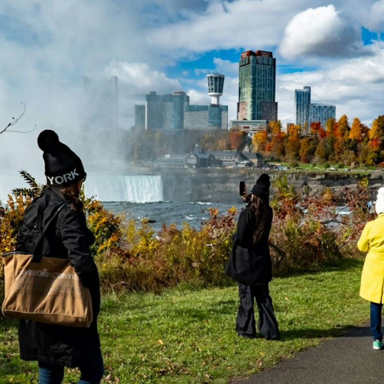 Niagara Falls: Day Trip from New York City - Photo 1 of 9